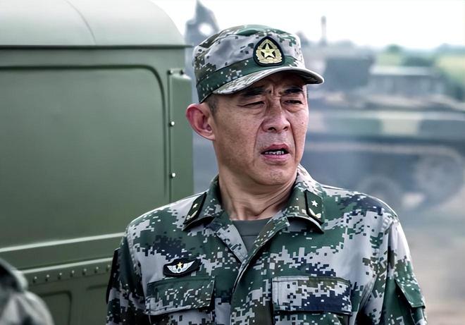 中国第一特种兵侯国领，传奇人物与不屈精神，中国特种兵传奇人物侯国领，不屈精神的典范