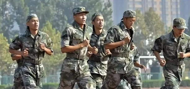 大学生当兵2023，机遇与挑战并存的时代选择，大学生当兵2023，时代机遇与挑战并存的选择