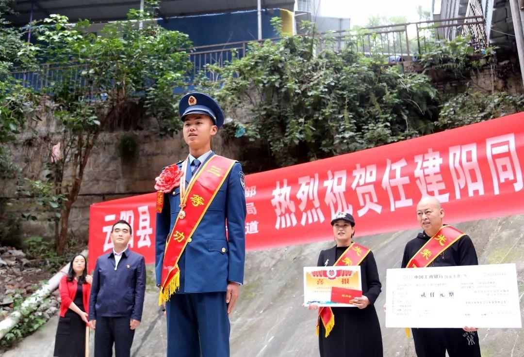 震撼瞬间再现，2019阅兵方队合集回顾，震撼瞬间再现，回顾2019阅兵方队风采