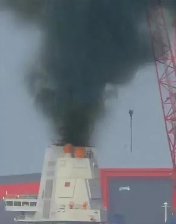 福建号航母的舰长是谁，揭秘中国海军精英的领航之路，揭秘福建号航母舰长领航之路，中国海军精英引领海上强国梦