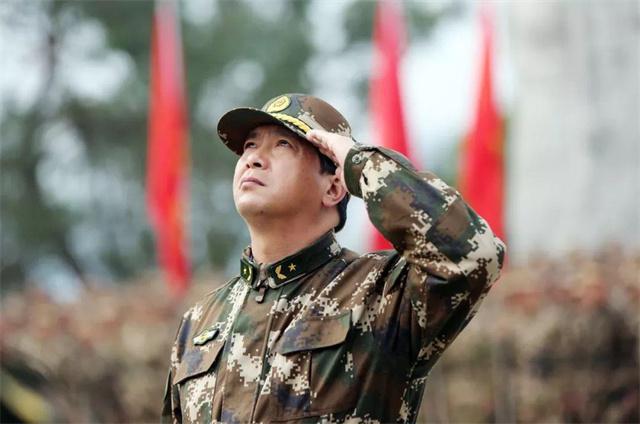 丁晓兵是谁——一位卓越人物的生平与成就，丁晓兵，卓越人物的生平与成就概览