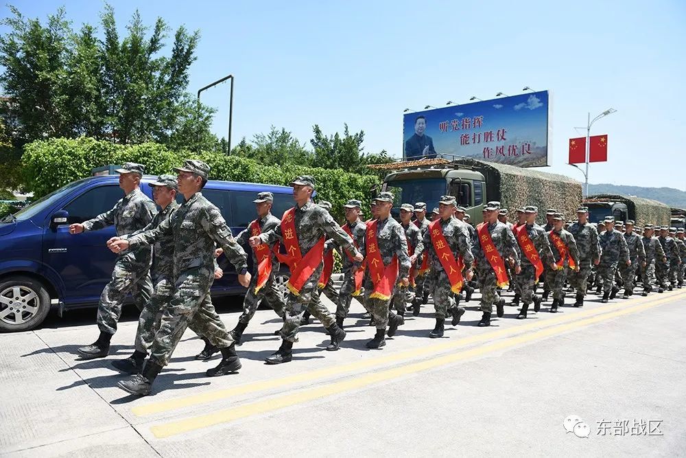 集团军比武，锤炼精英，展现雄风，集团军精英比武，锤炼技艺，展现雄壮风采