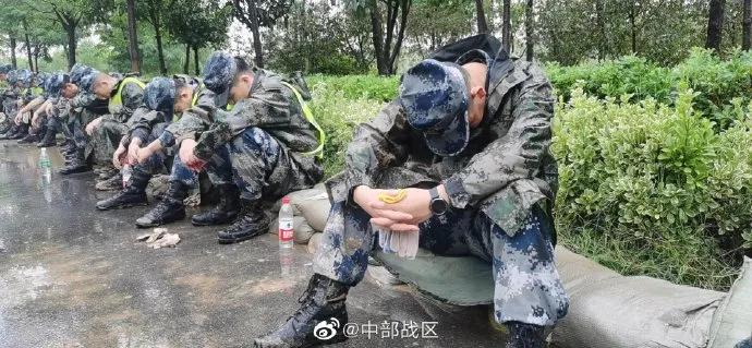 西部战区官方微博正式上线，重塑信息传播新格局，西部战区官方微博正式上线，重塑信息传播格局