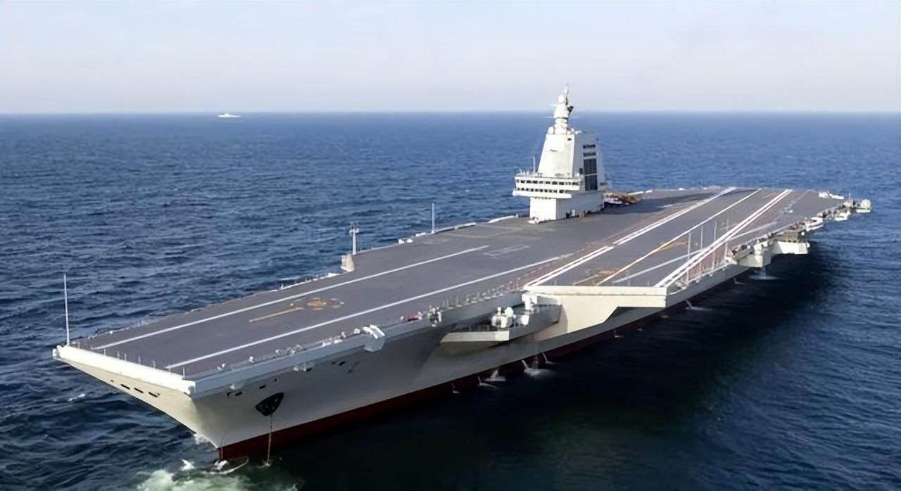 福建号航母高清壁纸，领略中国海军力量的壮丽风采，福建号航母高清壁纸，中国海军力量的壮丽风采展示