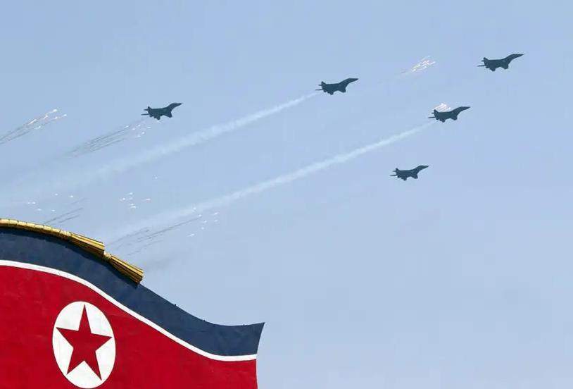 歼-12，揭秘中国航空工业中的战斗机代际传奇，揭秘中国航空工业传奇，歼-12战斗机代际之谜