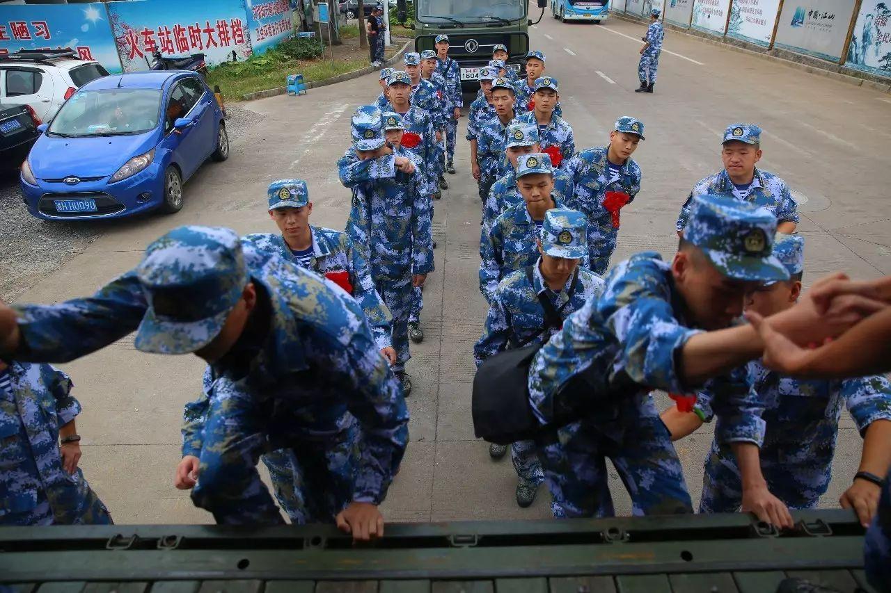 东海舰队是干什么的，全面解析中国海军东海舰队的任务与职责，中国海军东海舰队的任务与职责解析，守卫东海，展现海军力量