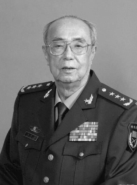 解放军现役上将军衔名单及其卓越贡献，解放军现役上将军衔名单及其杰出贡献概览