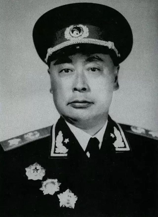 中国十大元帅，谁是最杰出的军事统帅？，中国十大元帅中谁是最杰出的军事统帅？