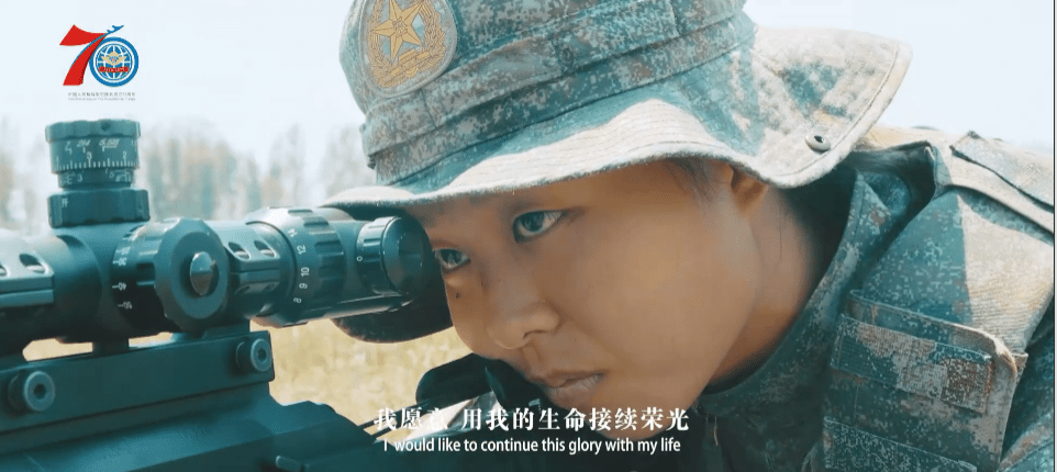 星空迷彩女兵，魅力与力量的完美结合，星空迷彩女兵，魅力与力量的独特融合