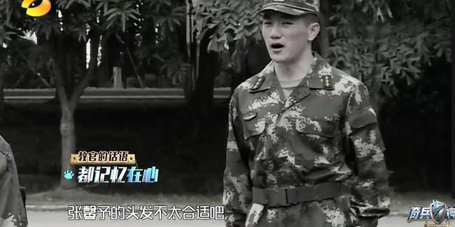 何捷和刘金沂，谁更胜一筹？深度解析两人的优势与特点，何捷与刘金沂，深度对比，谁的优势更胜一筹？