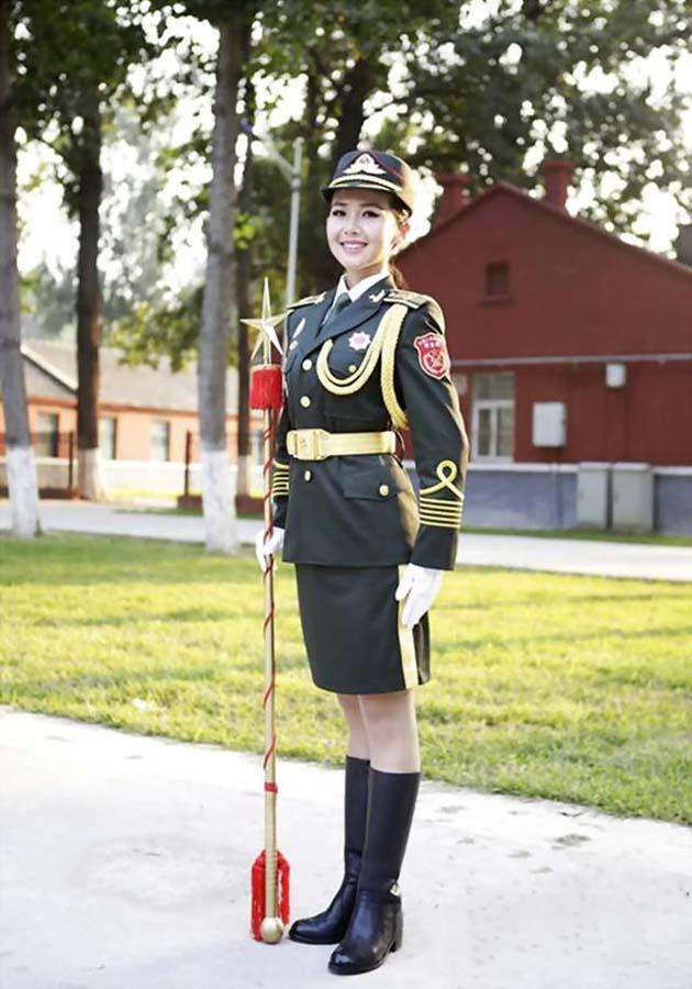 中国女兵仪仗队视频播放，荣耀与力量的展现，中国女兵仪仗队，荣耀与力量的璀璨展现