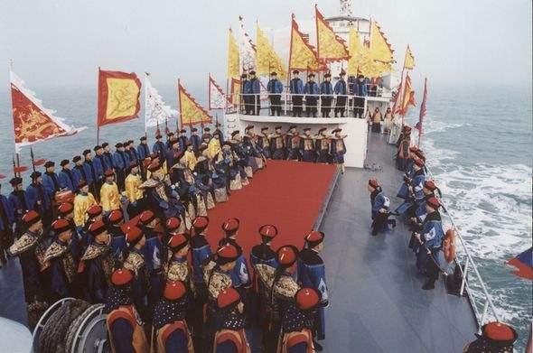 中国阅兵大比拼，壮丽盛景，展示国家力量，中国阅兵盛典，壮丽展示国家力量与荣耀时刻
