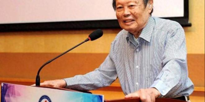 杨振宁，92岁的传奇人生与不朽贡献，杨振宁，传奇人生92载，不朽贡献永载史册