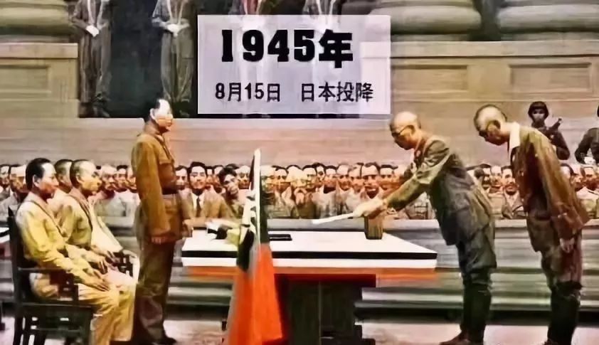日本突然宣布投降，历史背后的真相与解析，日本投降背后的真相与解析，历史背后的故事与解析
