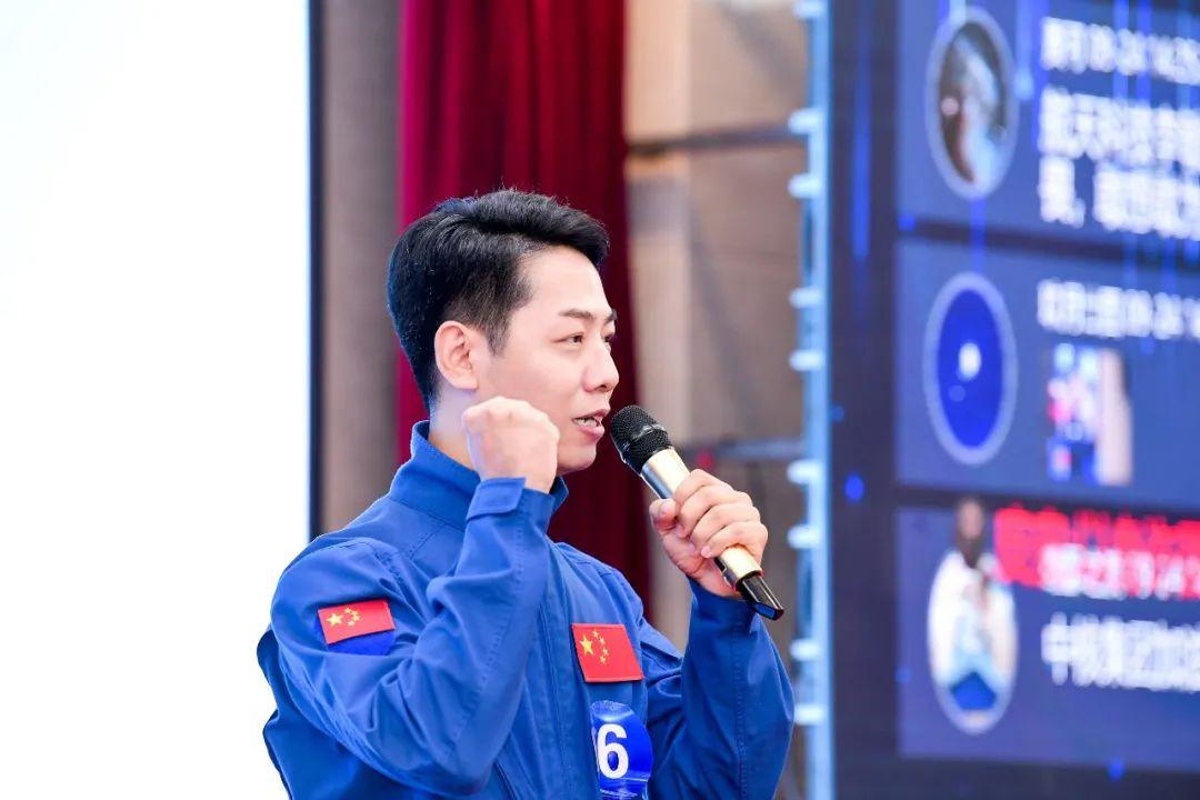 科工局与军工集团之间的关系解析，科工局与军工集团关系深度解析