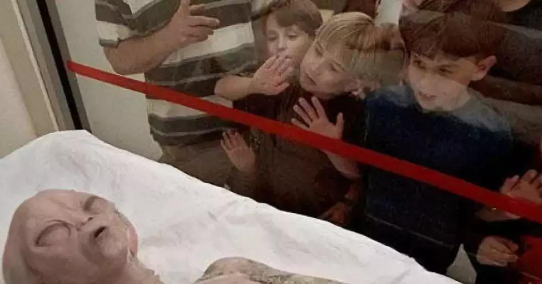 中国空军基地遭遇UFO，神秘事件深度解析，中国空军基地遭遇UFO，神秘事件揭秘