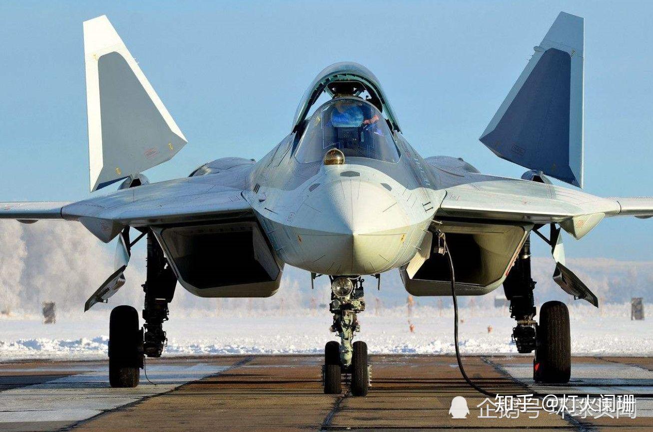 苏-57图片壁纸，探索俄罗斯先进战斗机的魅力，苏-57战斗机壁纸，领略俄罗斯先进战斗机的风采