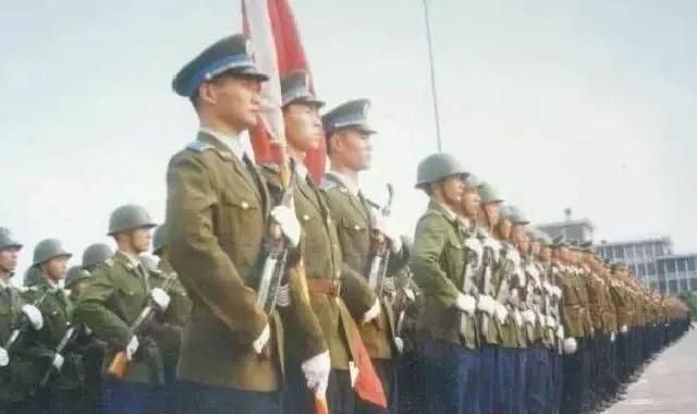 重温历史瞬间，1997年阅兵盛典全景回顾，重温辉煌瞬间，1997年阅兵盛典全景回顾