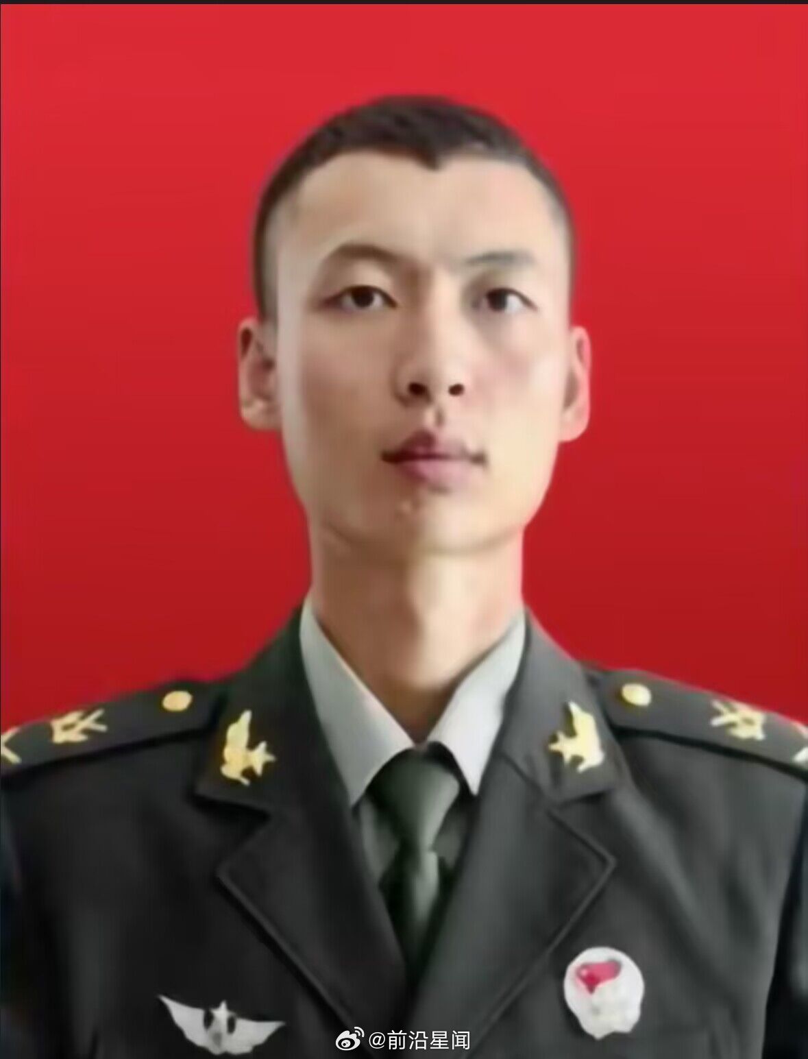肖思远班长，领导力、团队与成长之路的探讨，肖思远班长，领导力与团队成长之路的探讨与启示