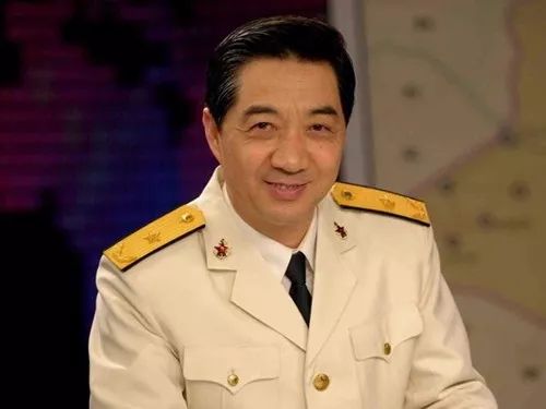 军事评论家张文昌，生平简介与深远影响，军事评论家张文昌生平简介及其深远影响概述