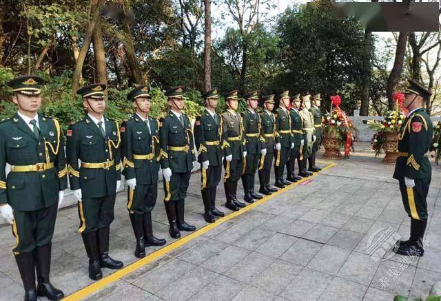 礼兵是军人吗？——深度解析礼兵的身份与职责，礼兵身份职责深度解析，军人还是礼仪卫士？
