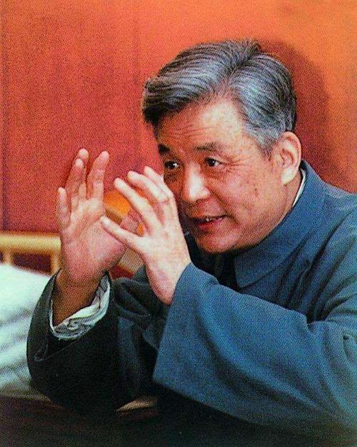 揭秘俩弹一星之父——中国航天事业的杰出代表，揭秘两弹一星之父，中国航天事业的杰出代表传奇