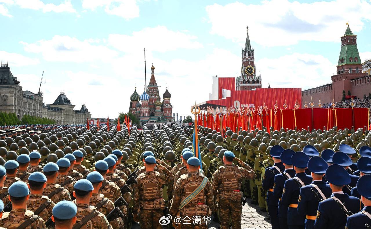 今日国际新闻最新消息，俄罗斯直播阅兵盛典，俄罗斯直播阅兵盛典，今日国际新闻聚焦点