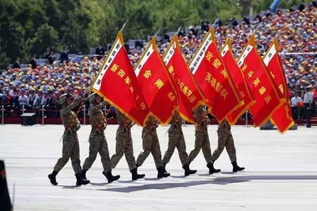 军坛旗帜下的美言网与刀口谈兵的精神，军坛旗帜下的美言网与谈兵精神风采展示