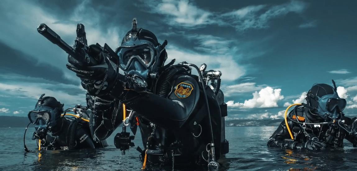 探索19式武警星空迷彩，时尚与功能的完美结合，探索时尚与功能的融合，武警星空迷彩的19式魅力解读