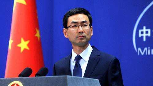 美国航母穿越台湾海峡
