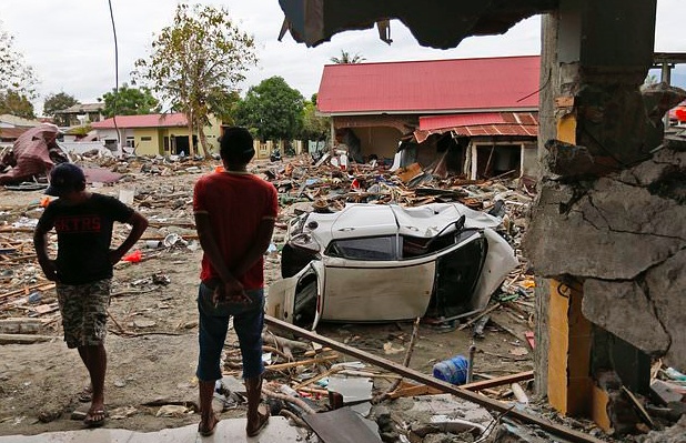 印尼地震已致44人死亡，灾难背后的故事与反思，印尼地震造成重大伤亡，灾难背后的故事与反思