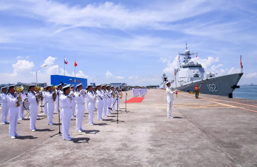 广东湛江海军基地位置概览，广东湛江海军基地位置全览