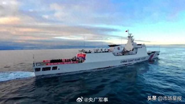 中央电视台军事频道，聚焦军事热点，展现国防力量，央视军事频道聚焦国防力量，展现军事热点风采