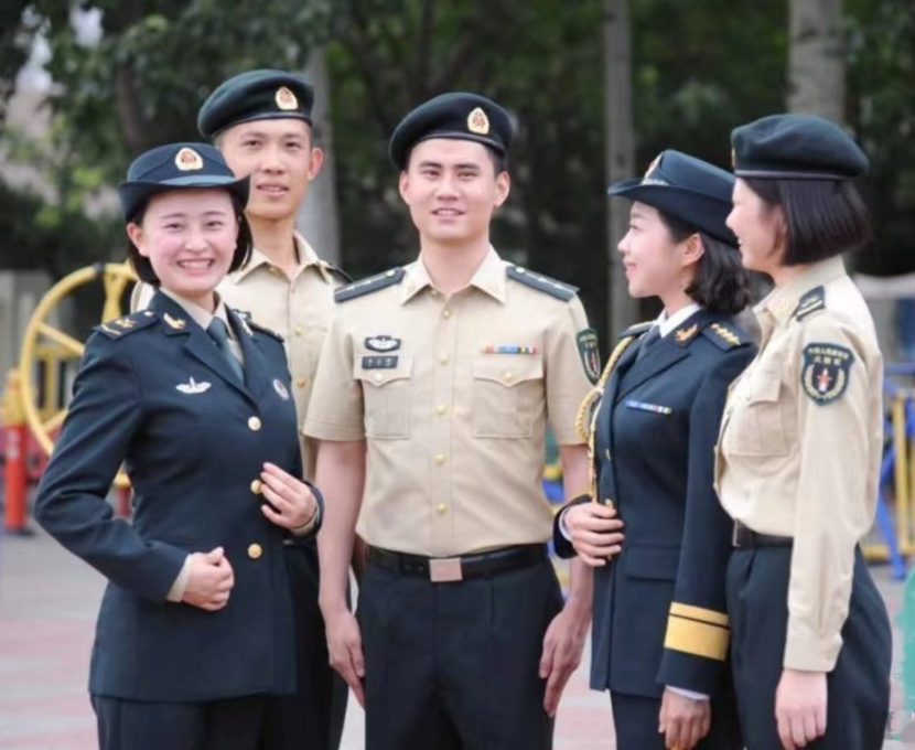 火箭军和陆军军服一样吗？——深度解析中国军队军服差异，深度解析，中国火箭军与陆军军服差异探究