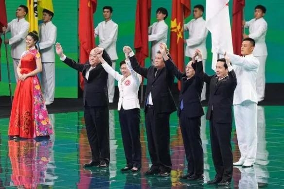 澳门六开奖结果2025年开奖现场——揭晓幸运之夜的盛况，澳门六开奖结果揭晓幸运之夜的盛况，2025年开奖现场回顾