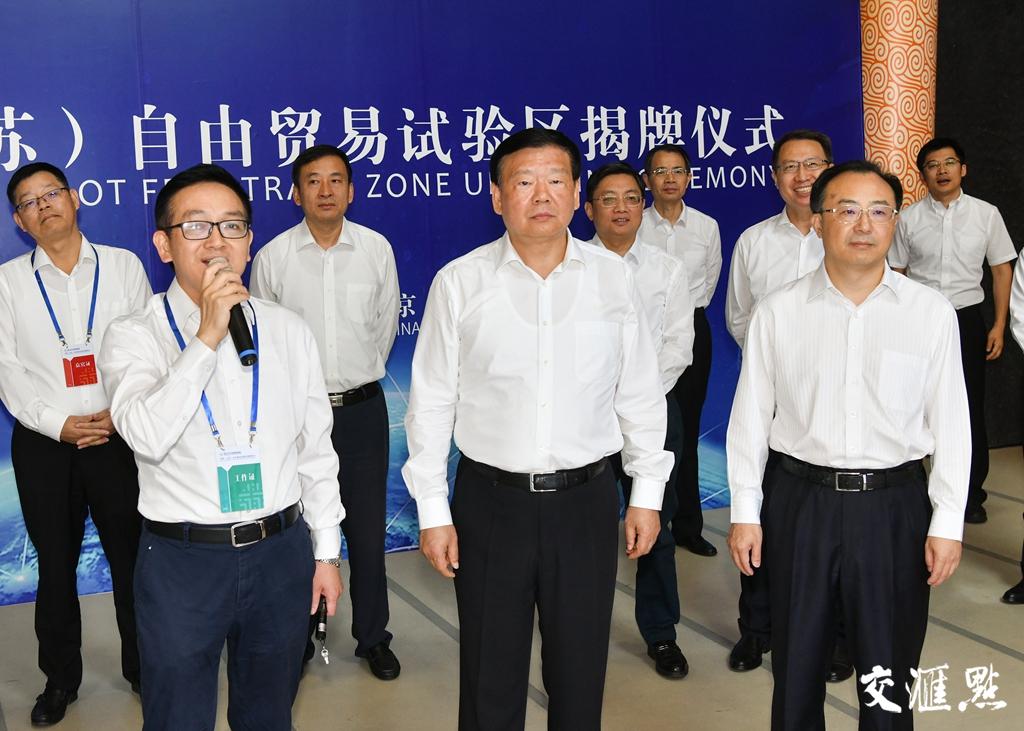 世界新闻自由日，追求真实，呼吁言论自由，世界新闻自由日，追求真实，呼吁言论自由的声音响彻全球