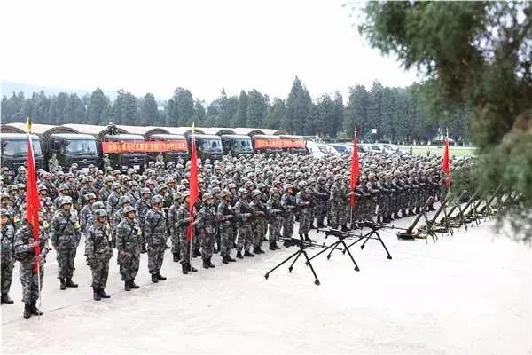 集团军简介——全面解读中国人民解放军集团军，中国人民解放军集团军全面简介