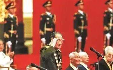 军事最高指挥官是什么职位，职责、角色与重要性，军事最高指挥官，职责、角色与重要性的全面解析