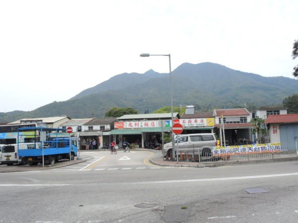 石岗军营地铁站位置详解，一站式导航指引您轻松找到目的地，石岗军营地铁站位置详解，一站式导航助你轻松找到目的地
