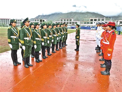 国旗护卫队训练感想，荣耀与责任并存，国旗护卫队训练感想，荣耀与责任同行