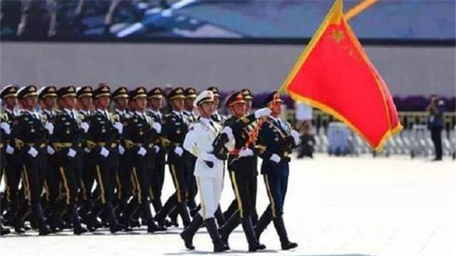 三军仪仗队图片PPT背景，荣耀与威严的象征，三军仪仗队图片PPT背景，荣耀与威严的永恒象征
