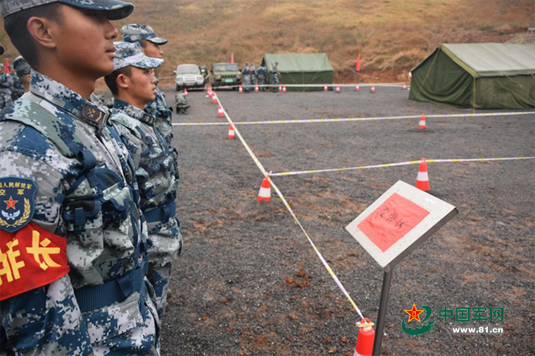 中国空军成立时间为什么选择双11，历史背景与深层意义解析，中国空军成立时间背后的历史背景与深层意义解析，双11的特殊选择