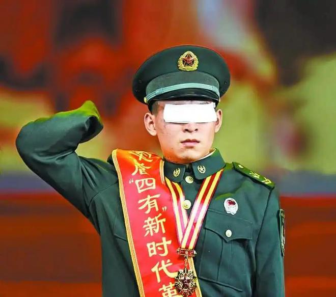 杜富国发生了什么——英雄背后的故事，杜富国，英雄背后的故事揭秘