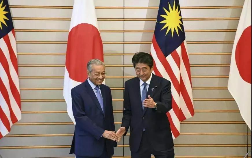 南海问题简介，历史、现状与展望，南海问题，历史沿革、现状分析与未来展望