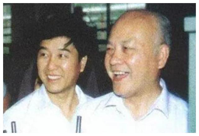 武警部队张金龙视频，展现军人风采与训练日常，武警张金龙视频展现军人风采与日常训练风采