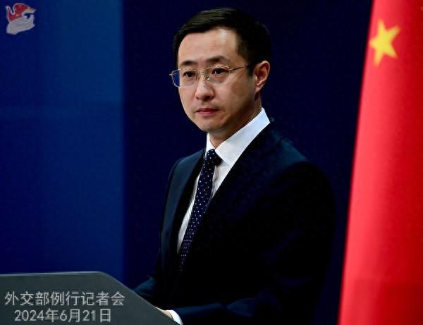 关于外交部部长助理与副司长职位的比较分析，外交部部长助理与副司长职位比较分析，职责、权力与影响力的差异探究