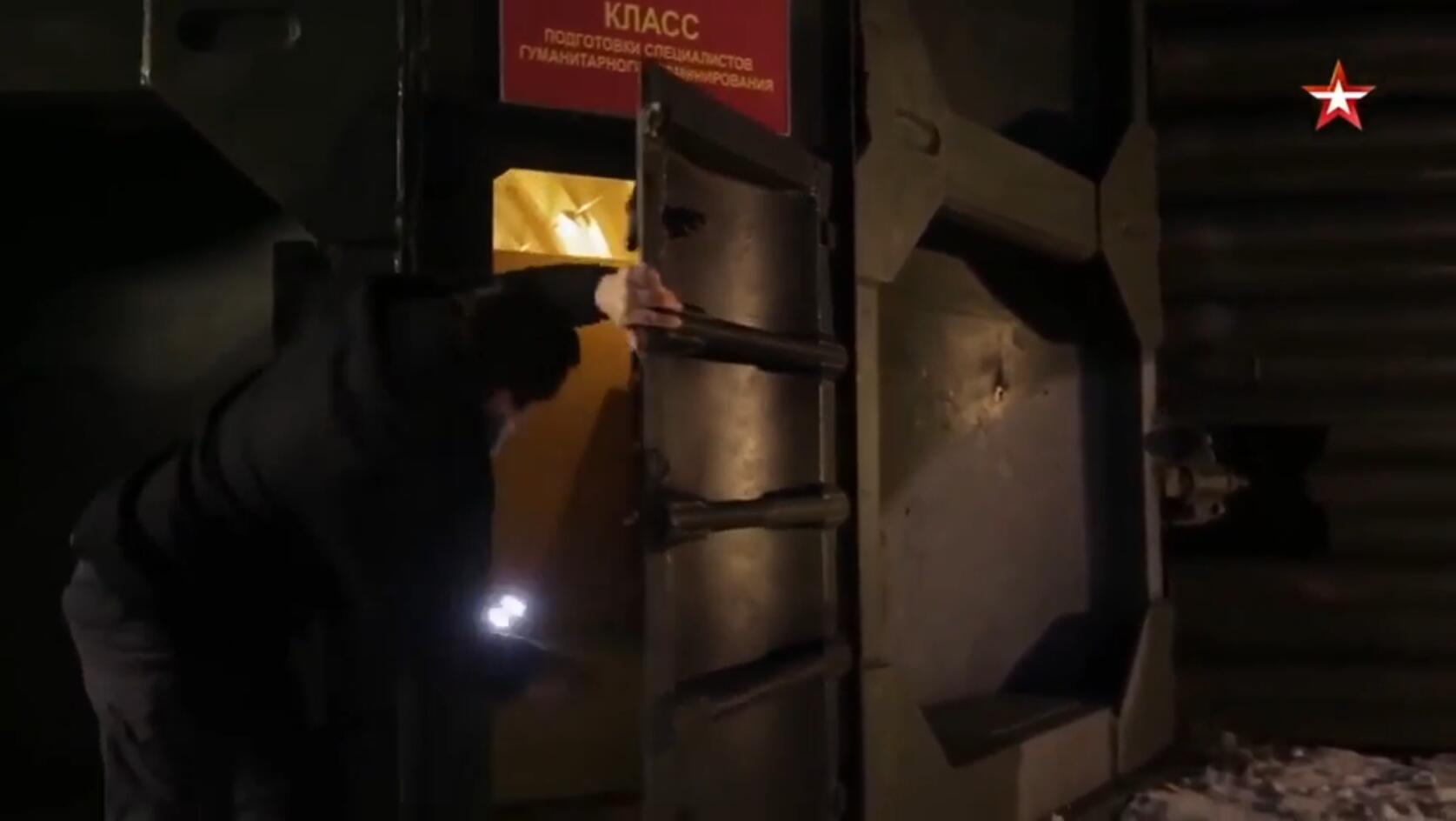 反恐机器人，未来安全领域的智能守护者，反恐机器人，智能守护者引领未来安全领域革新