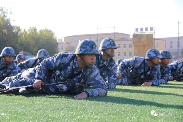 新兵连心得体会，挑战自我，磨砺意志的成长之旅，新兵连心得体会，挑战自我，意志成长的磨砺之旅