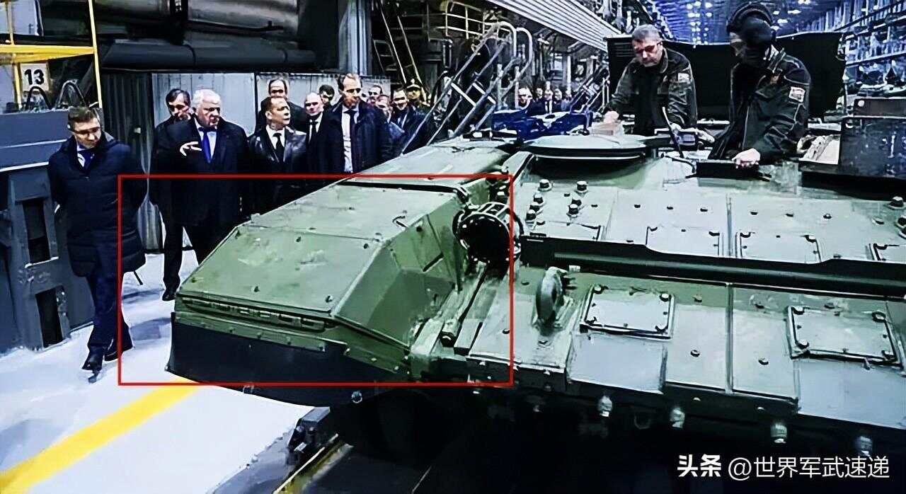 T72B3装甲厚度，深度解析与探讨，T72B3装甲深度解析，装甲厚度探讨与细节揭秘