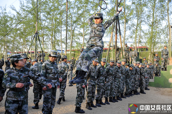 中国女特种兵的真实残酷极限训练，中国女特种兵的真实残酷极限训练揭秘